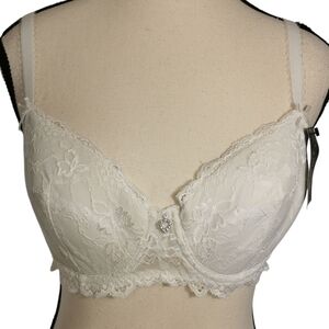 NWT Frederick's Of Hollywood 'Hollywood Siren' White Lace Padded Bra - Sz 36C
